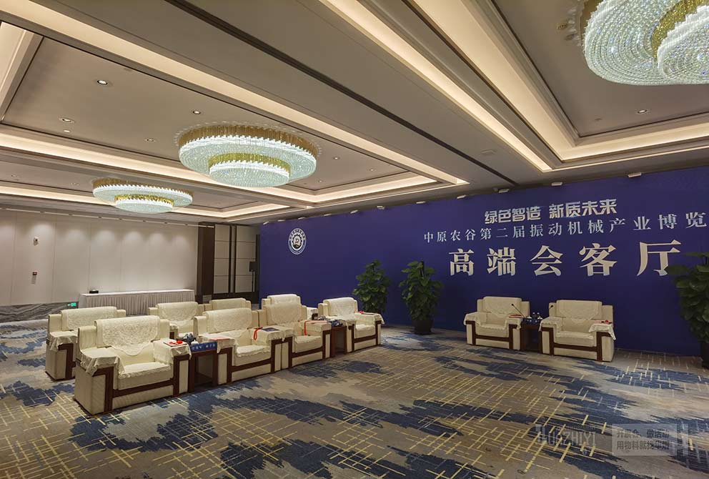 鄭州桌椅出租廠家助力布置博覽會臨時座椅
