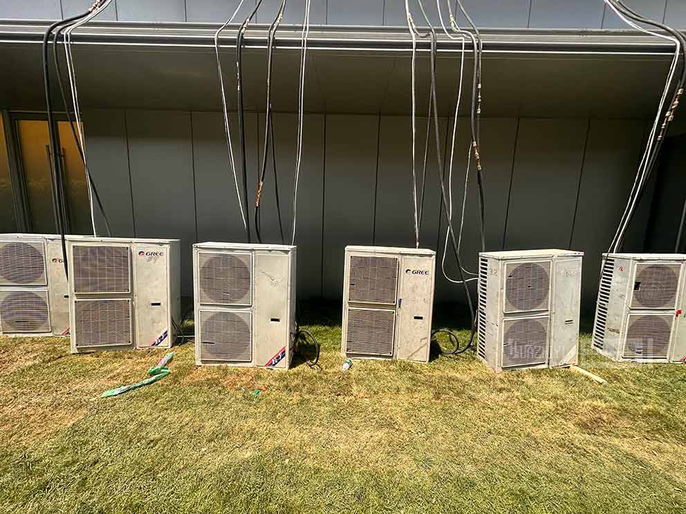 華熠空調出租布置中原超級總部城市展廳,營造清涼夏日
