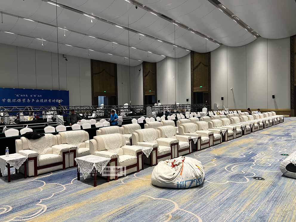 鄭州沙發出租布置會議內場中南海布藝沙發