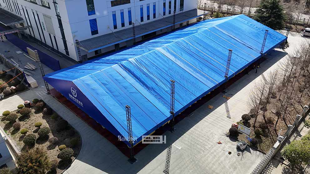 華熠篷房租賃助力酒類品牌文化節搭建大型篷房