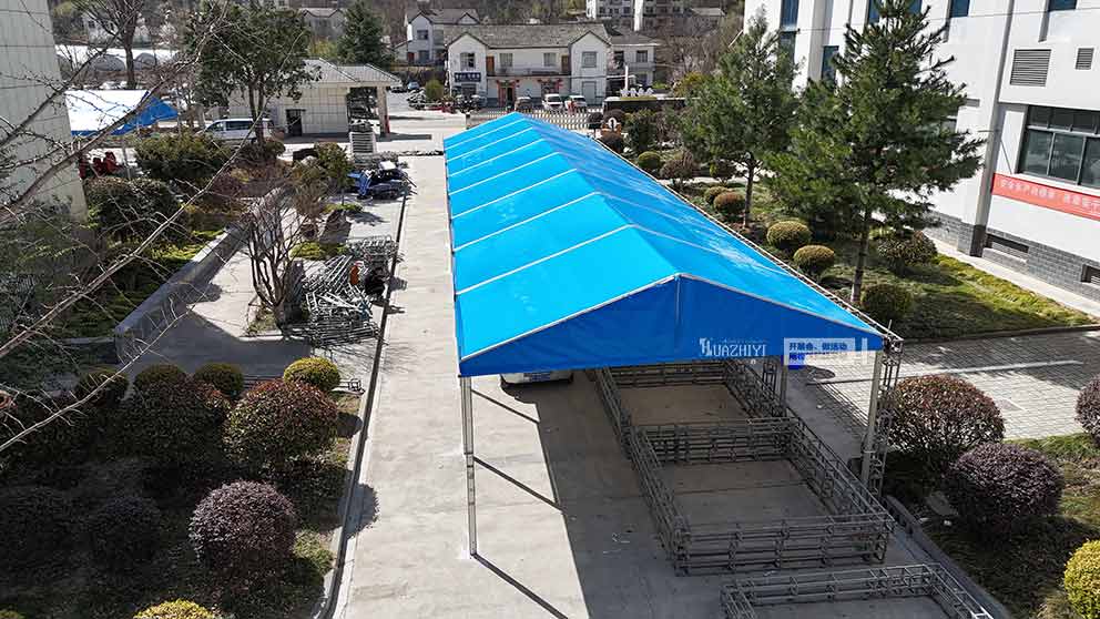 華熠篷房租賃助力酒類品牌文化節搭建大型篷房