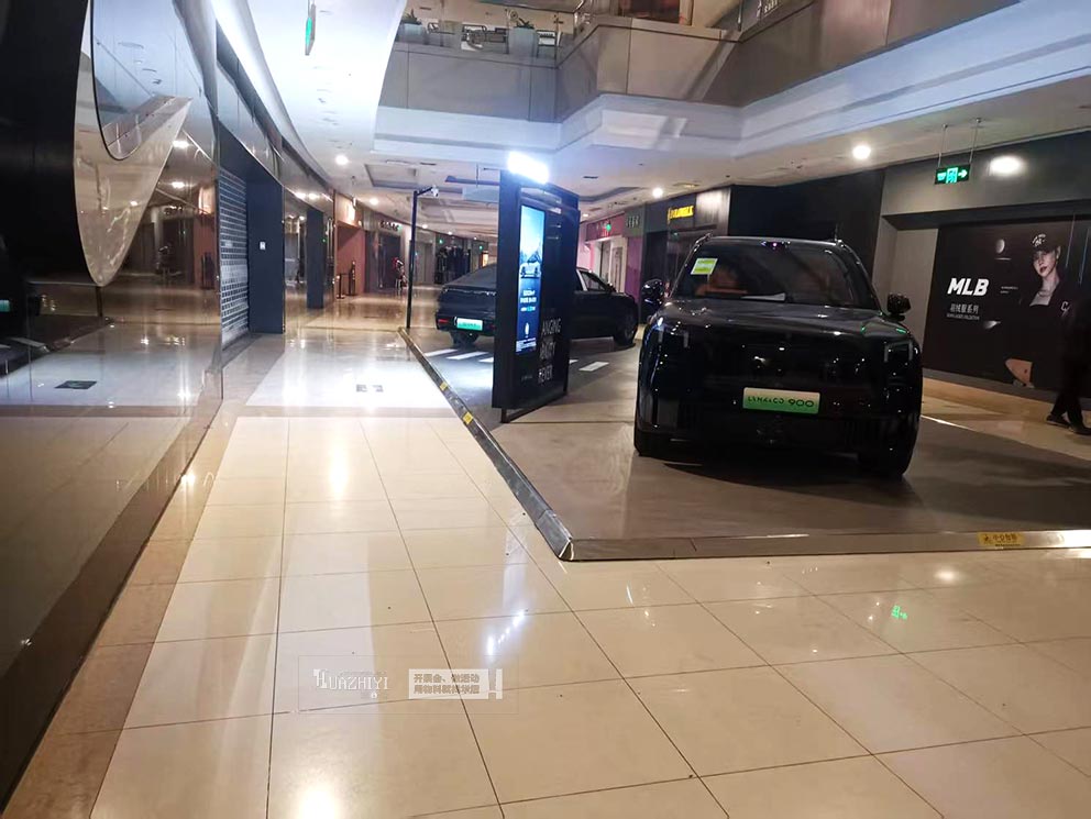 鄭州車展地臺租賃:防滑耐磨易清潔,提升展臺質(zhì)感